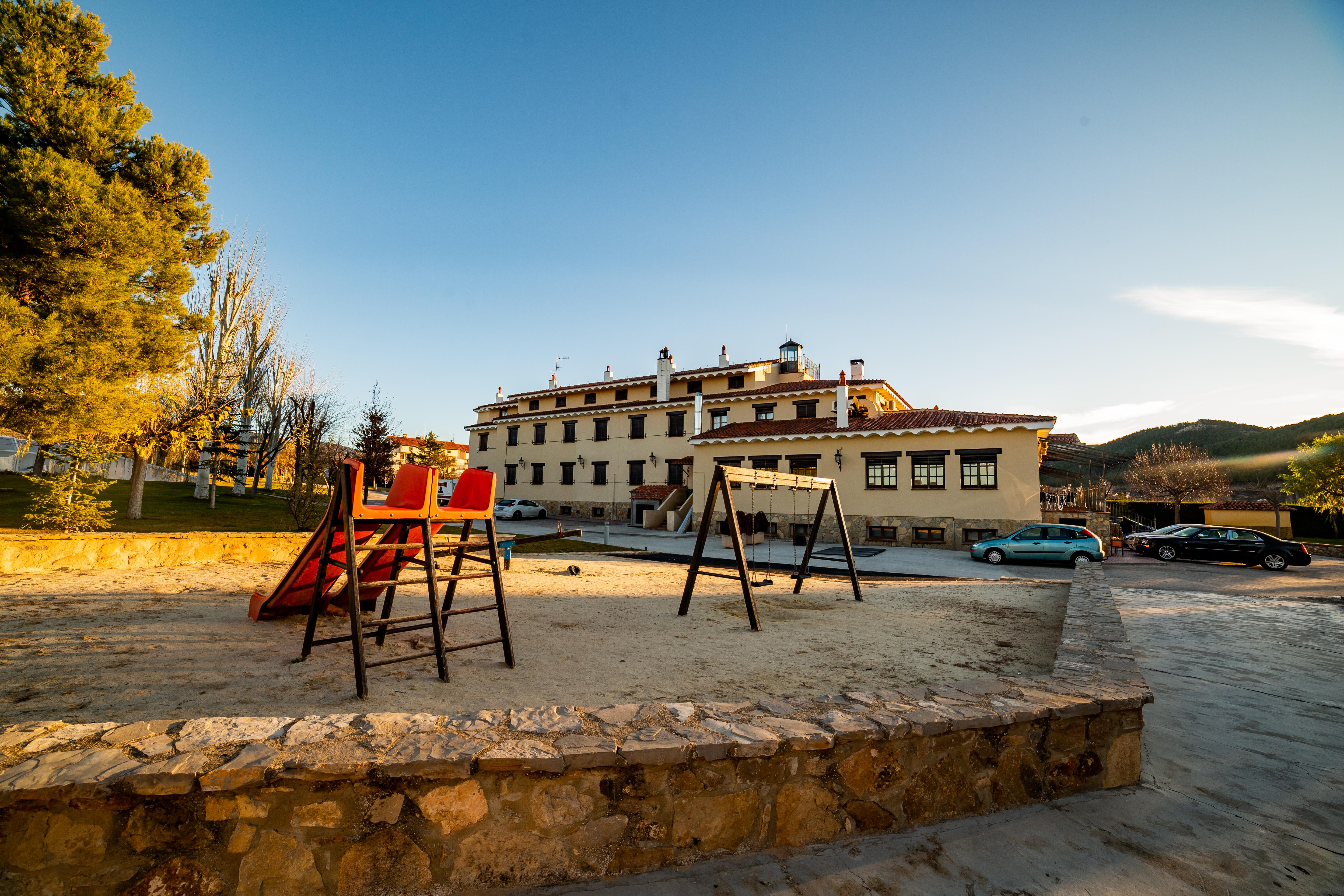 רוביילוס דה מורה Hotel De Montana Rubielos מראה חיצוני תמונה
