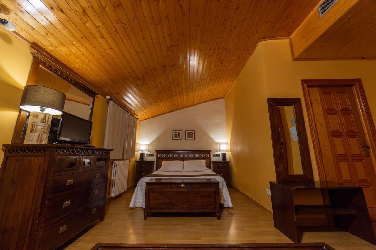 רוביילוס דה מורה Hotel De Montana Rubielos מראה חיצוני תמונה